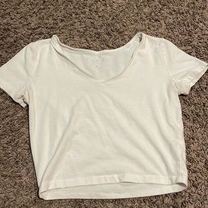 white v neck crop top